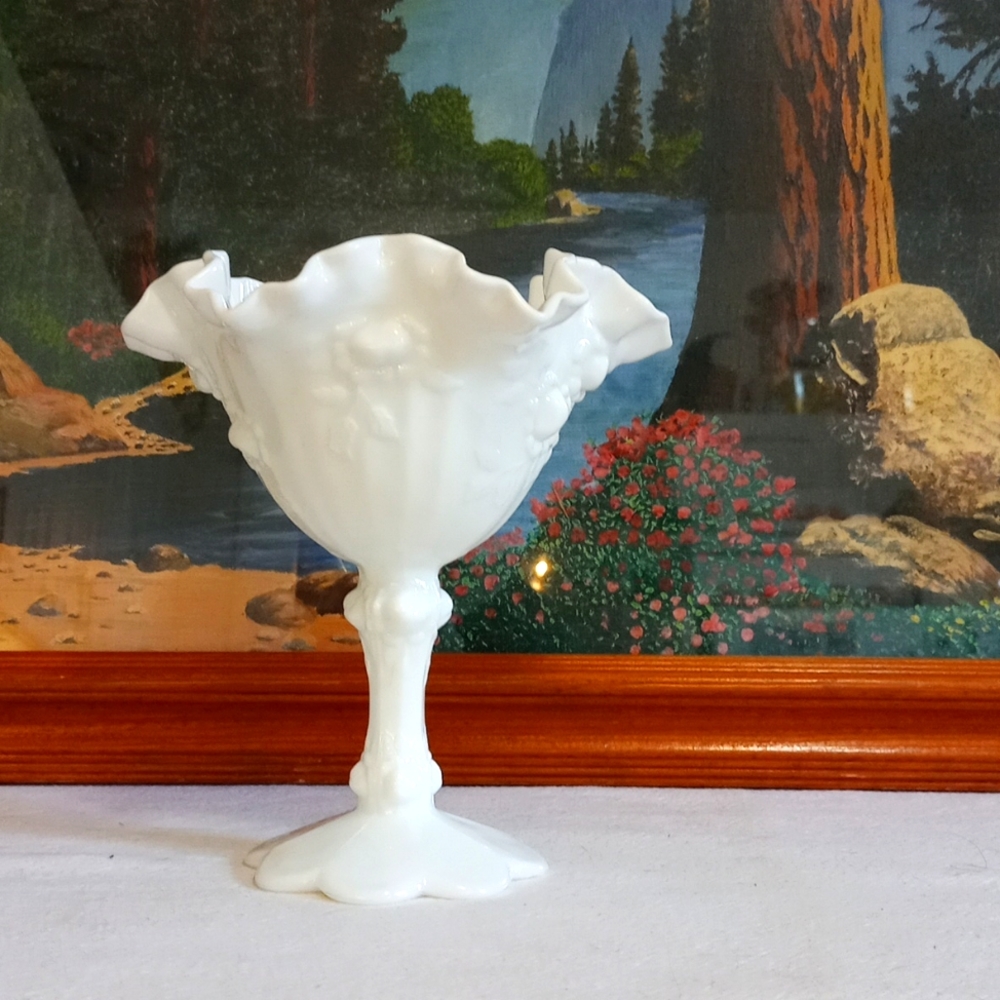 Vintage Fenton Cabbage Rose Candy Dish